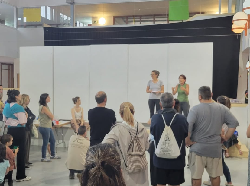 Les famílies d’I4 acullen les d’I3 en la primera edició del berenar de benvinguda de l’AFA